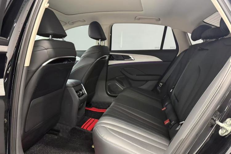 Used Hongqi H5 2025 1.5T DCT Qiyun 500 000th Unit Commemorative Edition Interior 3