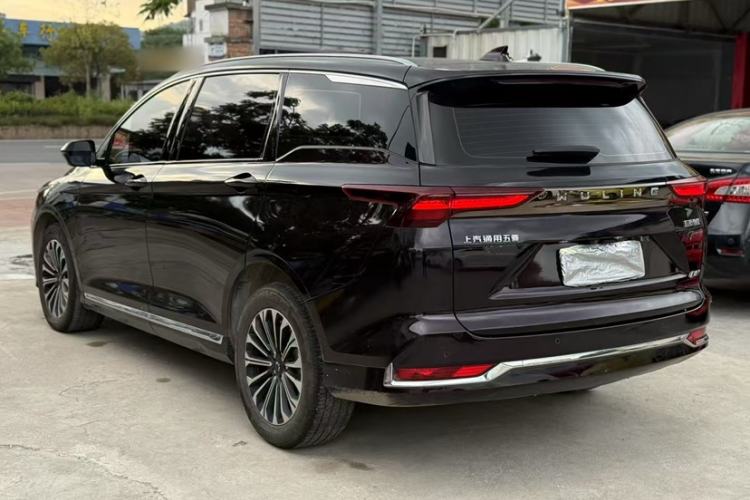 Used Wuling Victory 2023 2.0L DHT Luxury Edition