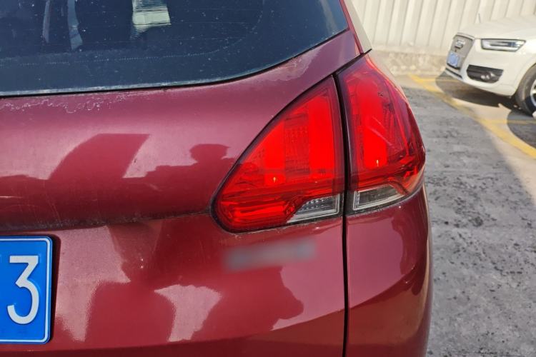 Used Peugeot 2008 2014 1.6L Automatic Navigation Edition