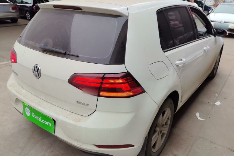 Used Volkswagen Golf 2018 1.6L Automatic Fashion Model