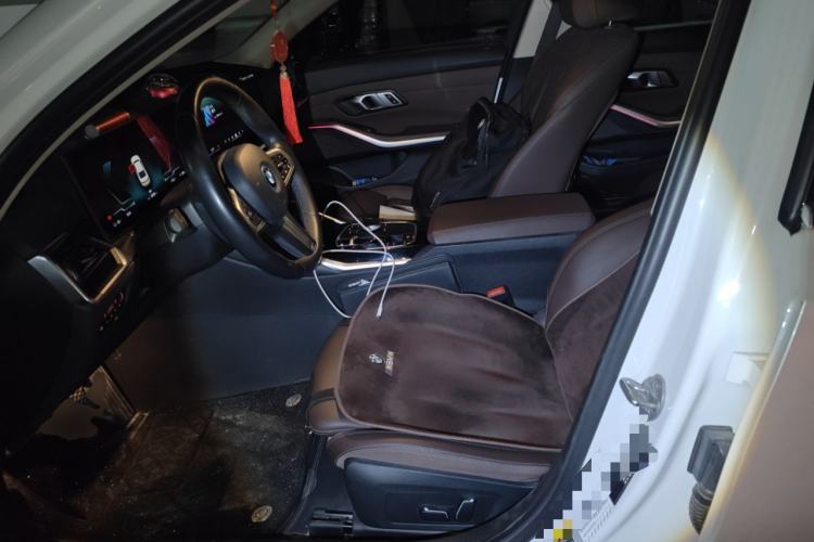 Used BMW i3 2022 eDrive 35 L
