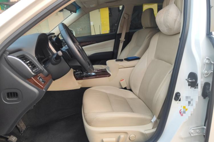 Used Toyota Crown 2018 2.0T Fashion Edition
