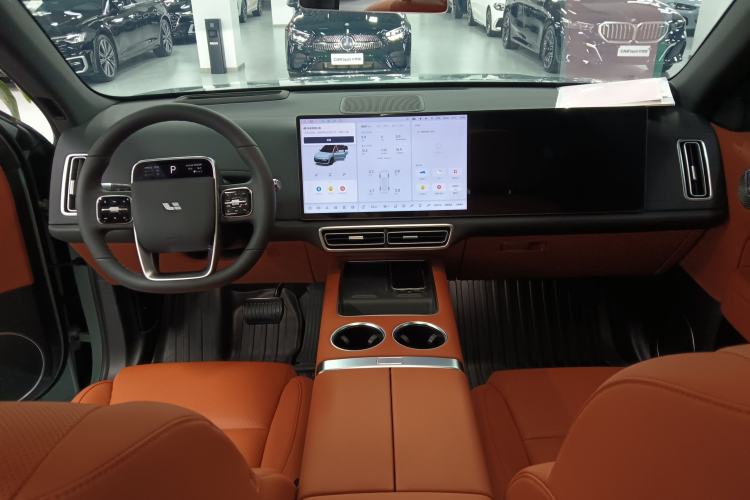 Used Li Auto L6 2025 Max Smart Refresh Edition Center Console