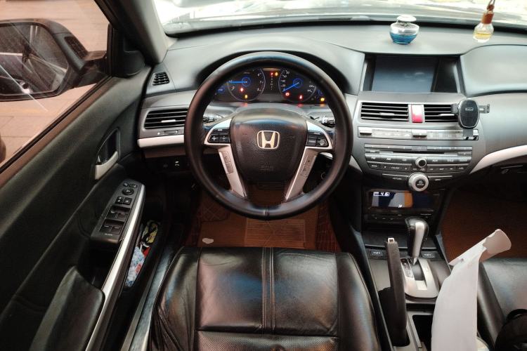 Used Honda Crosstour 2012 2.4L Prestige Edition