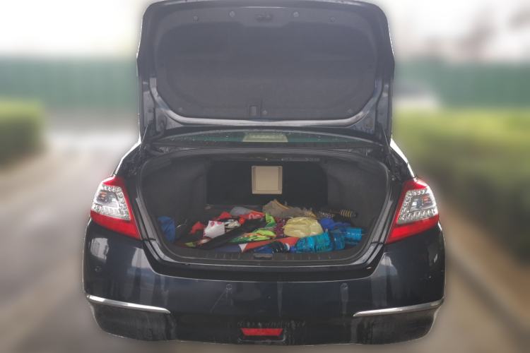 Used Nissan Teana 2011 2.0L XE Standard Edition Trunk