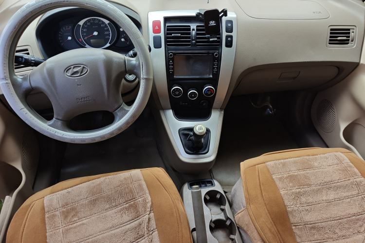 Used Hyundai Tucson 2013 2.0L Manual Two-Wheel Drive Fashion Edition
