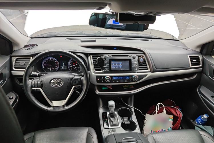 Used Toyota Highlander 2015 2.0T Four-Wheel Drive Luxury Edition 7-Seater