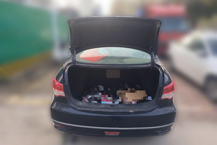 Used Nissan Sylphy 2012 Classic 1.6XE Manual Comfort Edition Trunk