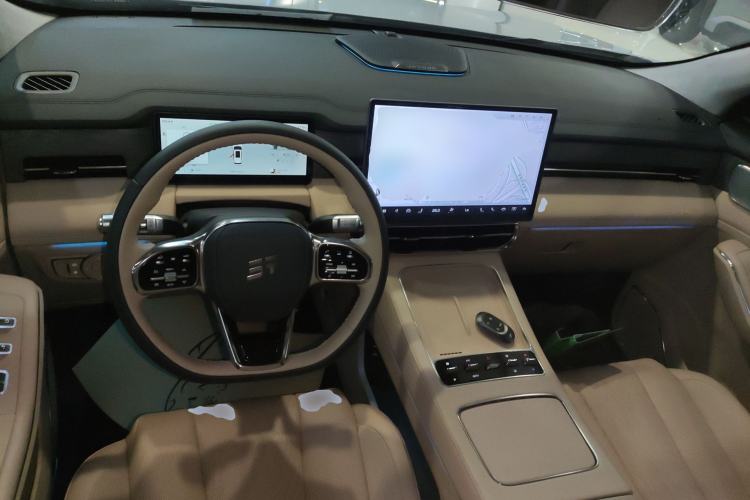 Used JETOUR Shanhai Shanhai L9 2025 1.5TD 2DHT Flagship Edition 6 Seats
