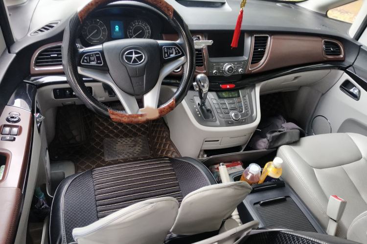 Used JAC Refine M5 2016 2.0T Gasoline Automatic Business Edition