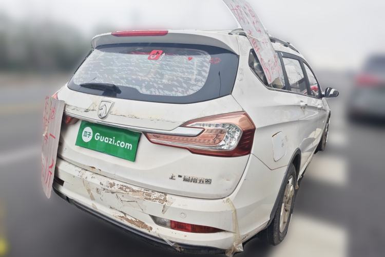 Used Baojun 310W 2017 1.5L Manual Fashion Model China V Rear Right 45 Deg