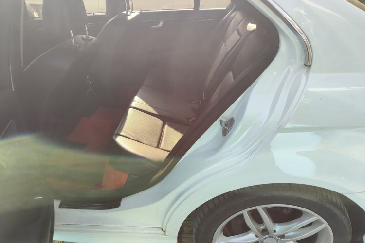 Used Mercedes-Benz C-Class 2013 C 180 Classic Grand Edition
