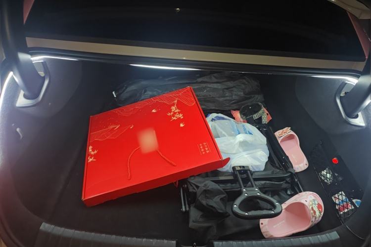 Used Xiaomi Auto SU7 2024 Rear-Drive Ultra-Long Range Advanced Pro-Level Intelligent Driving Version Trunk