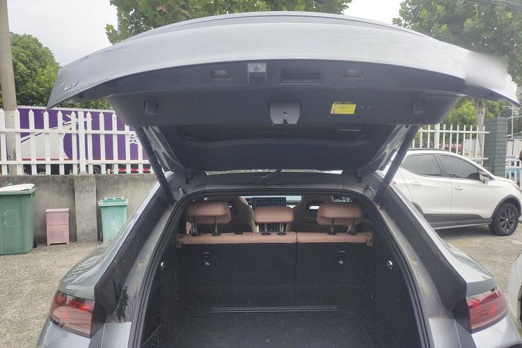 Used BYD Song L EV 2024 662 km Excellence Version
