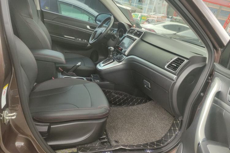 Used Haval H6 2017 Red-Label Sport Edition 1.5T Automatic Two-Wheel Drive Luxury Model
