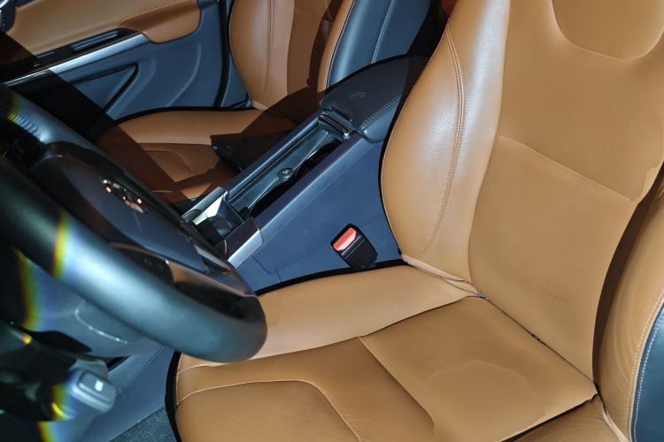 Used Volvo S60 2018 S60L T3 Smart Progress Edition