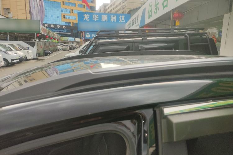 Used BYD Yuan New Energy 2018 EV360 Smart Connected Cool Model Roof