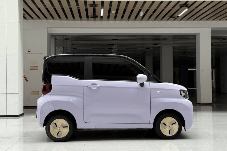 Used Chery New Energy QQ Ice Cream 2022 170km Sundae Phosphate Lithium-Ion