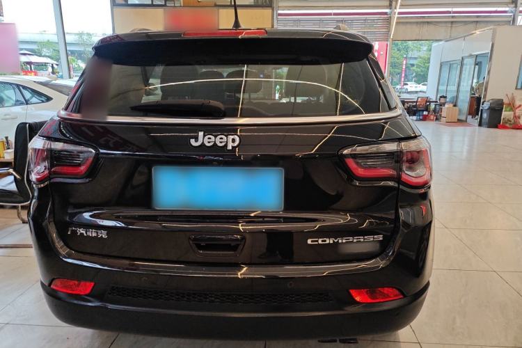 Used Jeep Compass 2017 200T Automatic Family Edition
