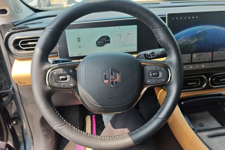 Used Leapmotor C11 2024 All-Electric 580 Luxury Edition
