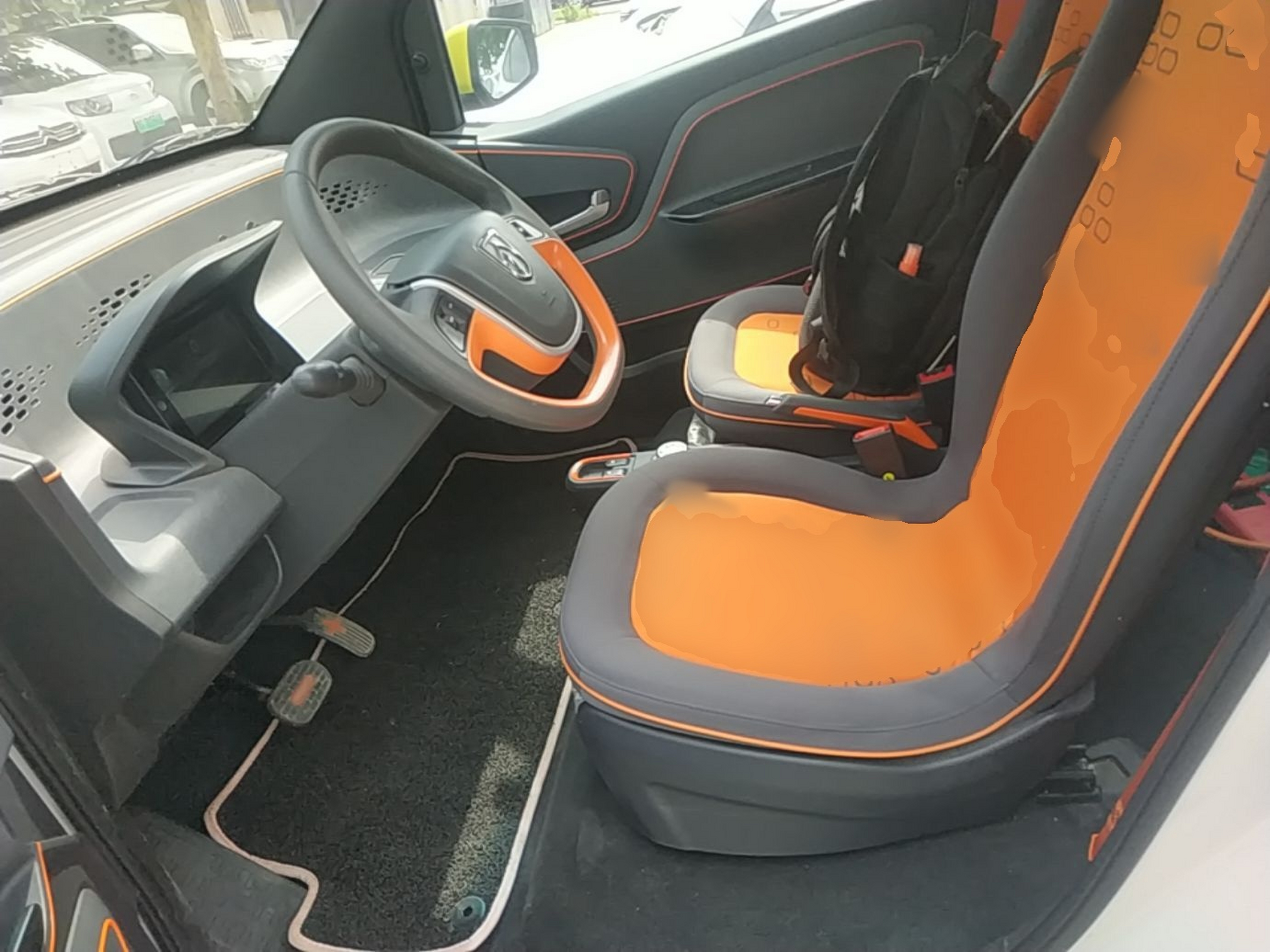 Interior delantero