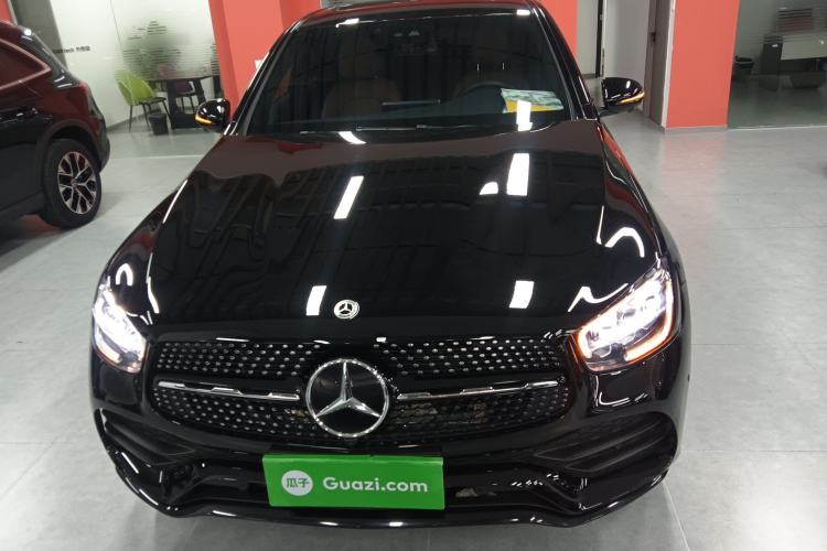 Used Mercedes-Benz GLC Coupe 2023 GLC 300 4MATIC Coupe SUV Front