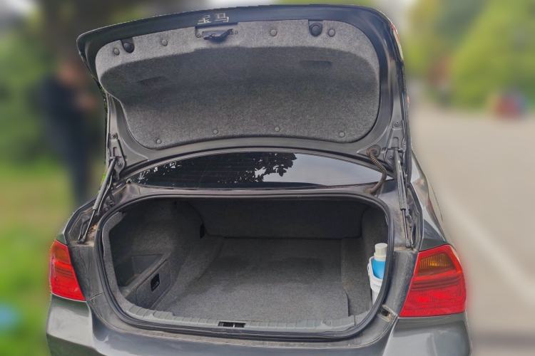 Used BMW 3 Series 2007 320i Luxury Edition
