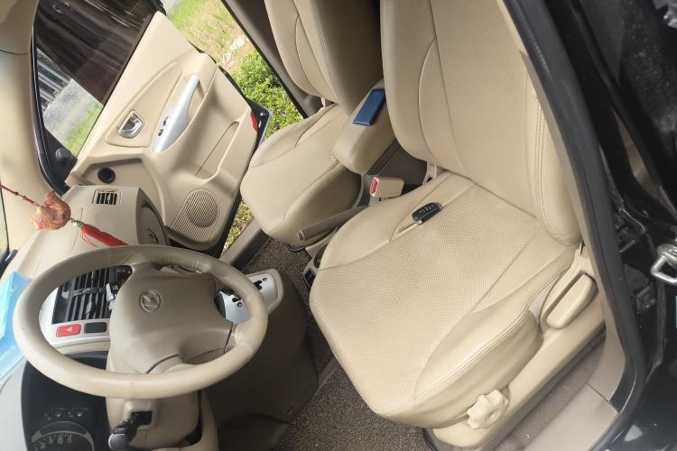 Used Hyundai Tucson 2009 2.0L Automatic Two-Wheel Drive with Sunroof
