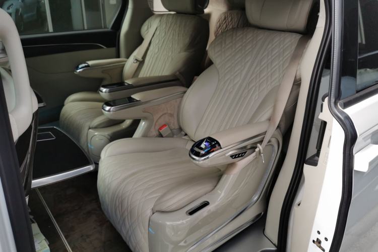 Used Buick GL8 2021 ES Landtrek 653T Comfort Edition Left Rear Seat