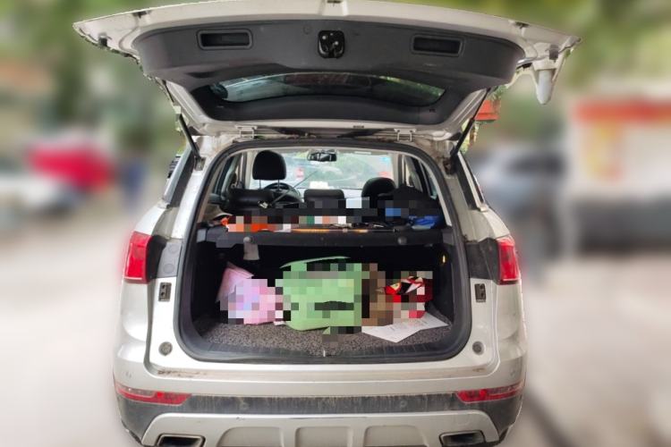 Used Haval H6 Coupe 2015 Blue Label 2.0T Manual Two-Wheel-Drive Elite Model Trunk