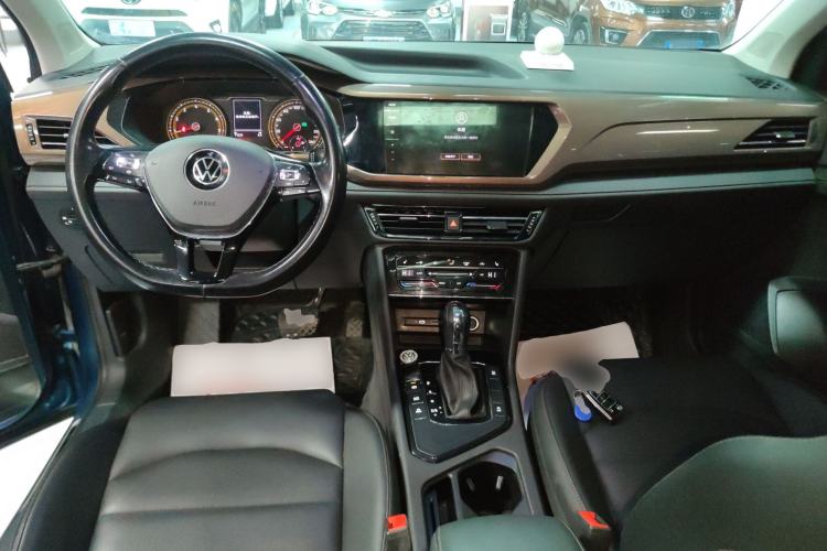 Used Volkswagen Tharu 2021 280TSI Two-Wheel-Drive Luxury Plus Edition