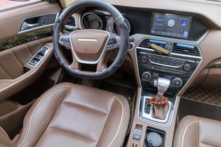 Used Leopaard CS10 2017 2.0T Automatic Urban Version
