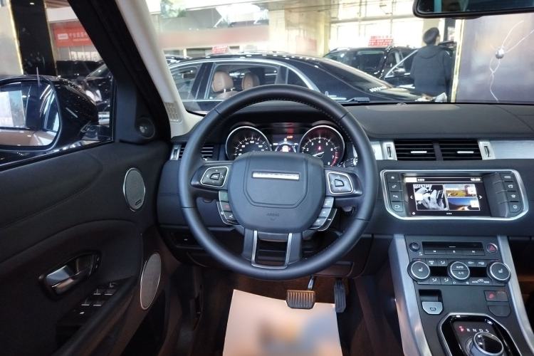 Used Land Rover Range Rover Evoque 2016 2.0T SE Smart Glow Edition