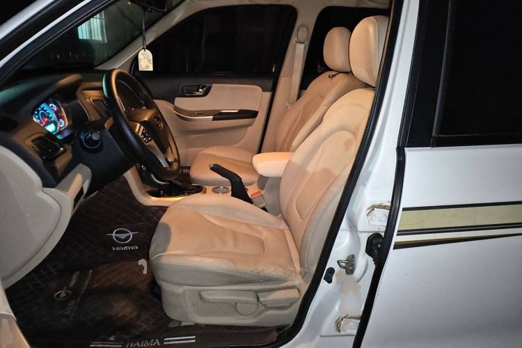 Used Haima S7 2015 Revised Version 2.0L Automatic Zongchi Trim