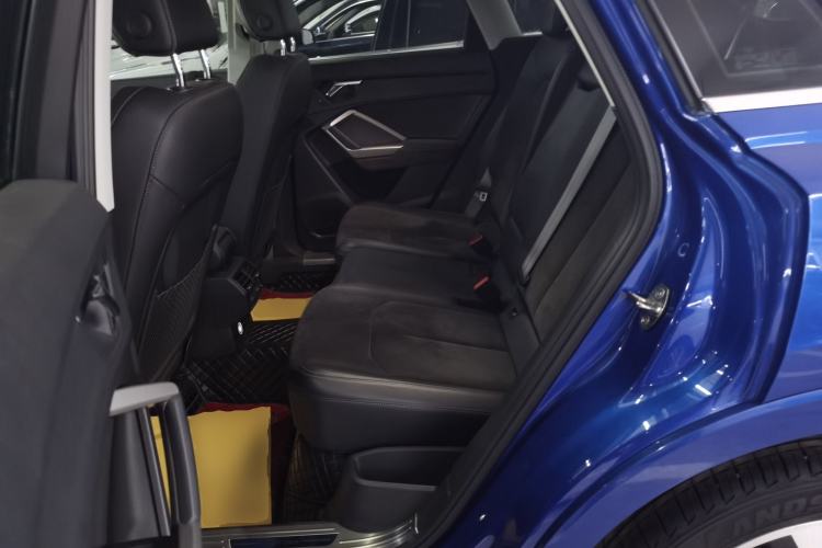 Used Audi Q3 2021 35 TFSI Fashion Dynamic Model