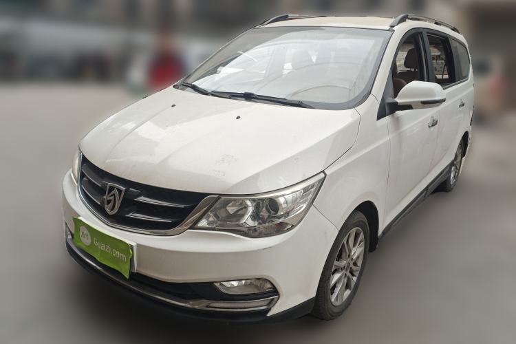 Used Baojun 730 2016 1.5L Manual Comfort Version 7 Seats China V Emission Standard