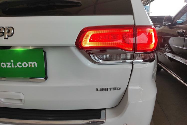 Used Jeep Grand Cherokee 2015 3.0L Comfort Navigation Edition