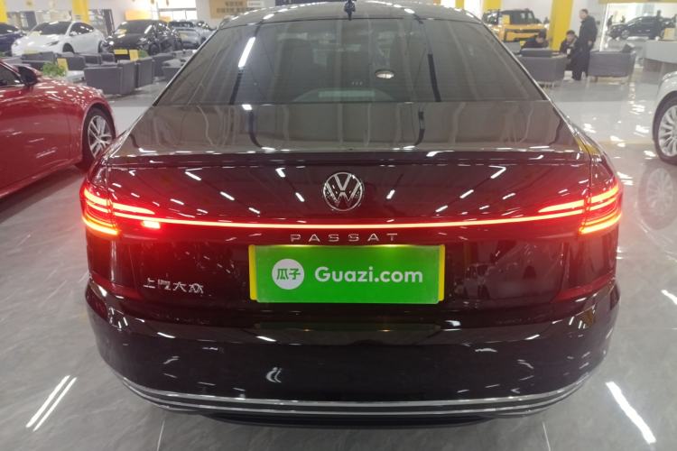 Used Volkswagen Passat 2025 Outstanding Model 380TSI Starry Dragon Edition
