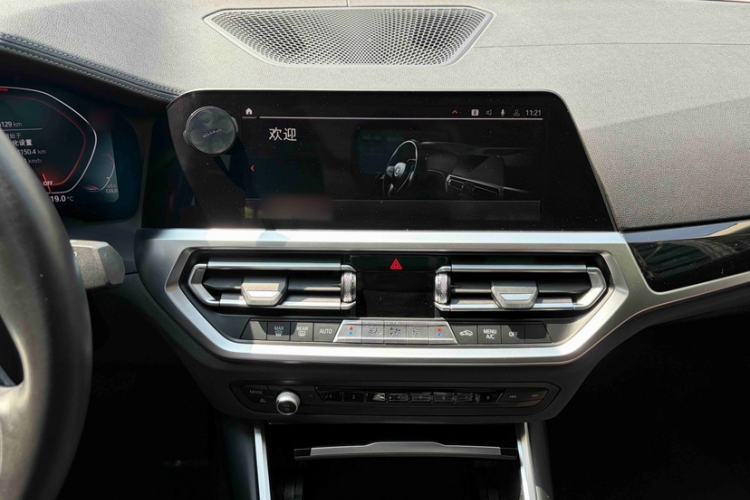 Used BMW 3 Series 2021 Facelifted 320Li M Sport Package
