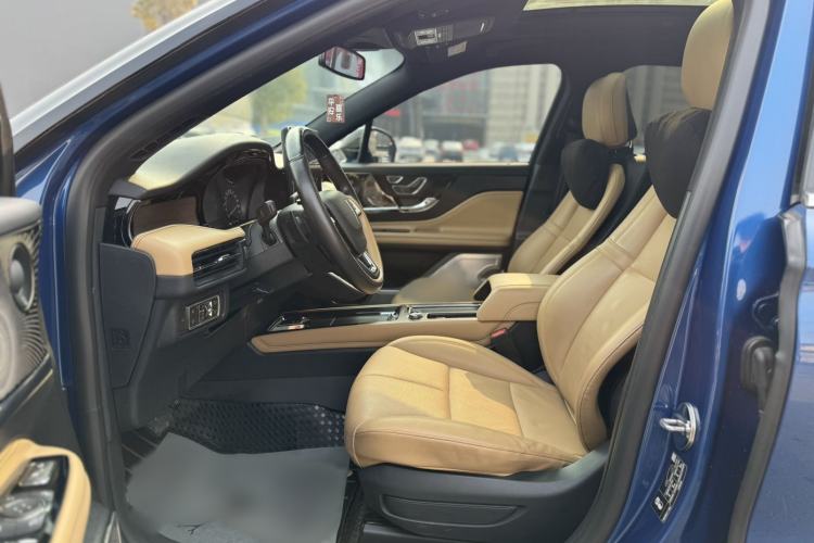 Used Lincoln Corsair 2020 2.0T Two-Wheel Drive Luxury Edition Interior 1