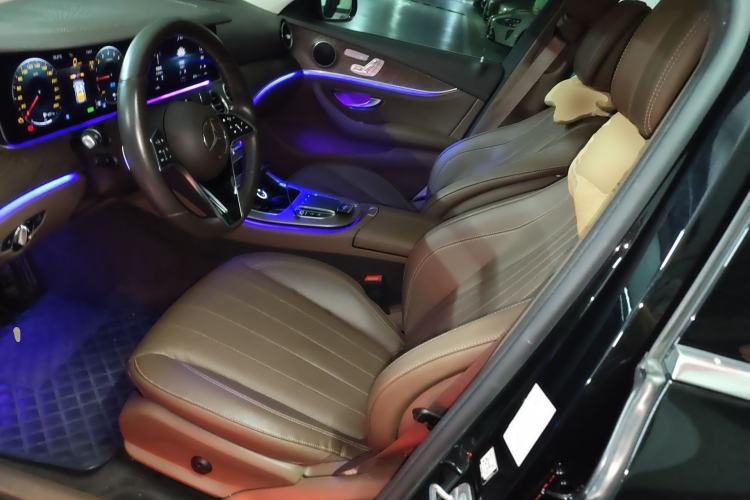 Used Mercedes-Benz E-Class New Energy 2023 E 350 e L Plug-in Hybrid Sedan Left Front Seat