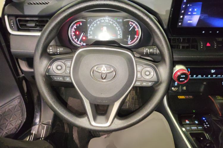 Used Toyota RAV4 2024 2.0L CVT Two-Wheel Drive Fashion Edition