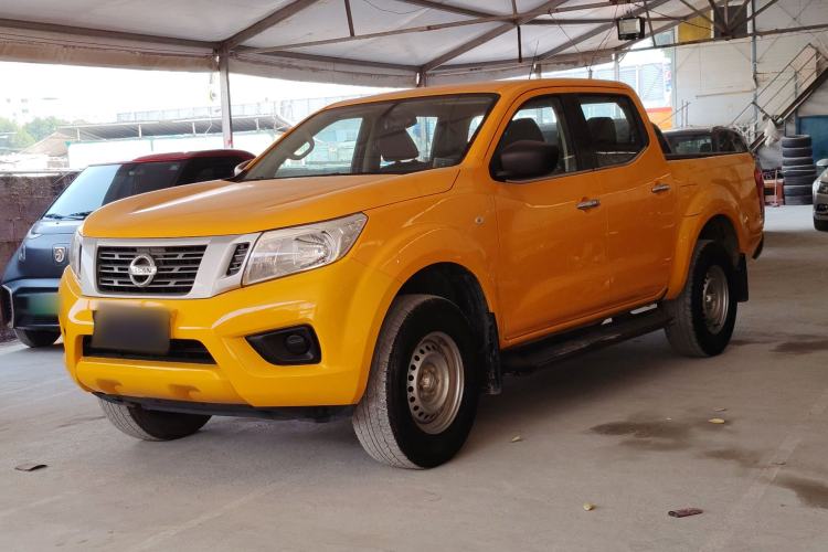 Used Nissan Navara 2019 2.5L Manual Two-Wheel Drive Comfort Version China VI QR25