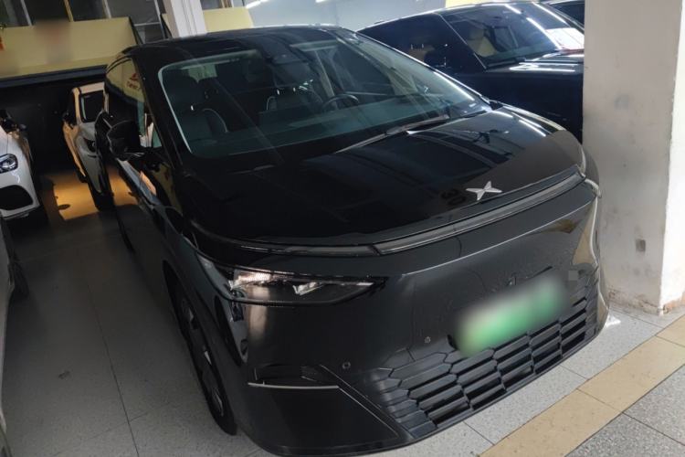 Used XPeng X9 2024 702 Ultra-Long Range Pro
