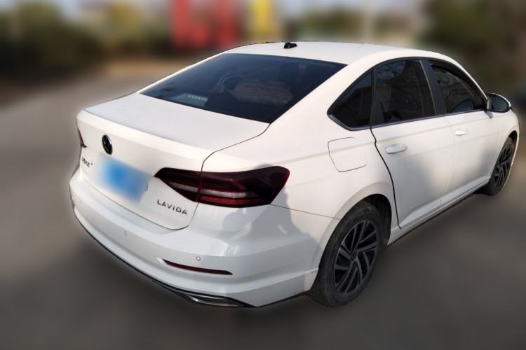 Used Volkswagen Lavida 2021 1.5L Automatic Comfort Edition
