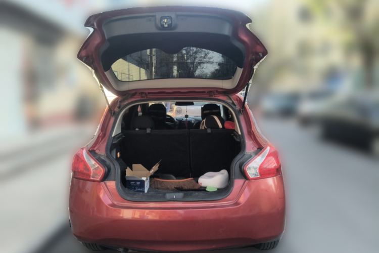 Used Nissan Tiida 2011 1.6L CVT Comfort Model