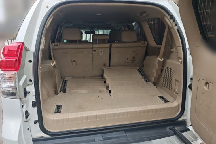 Used Toyota Prado 2010 4.0L Automatic VX NAVI Trunk