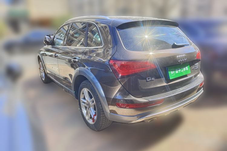 Used Audi Q5 2018 Collector's Edition 40 TFSI Technology Model