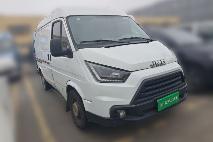 Used JMC Transit 2019 2.8T Commercial Version Short Wheelbase Mid-Roof 3-Seater China VI Standard JX493