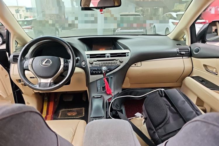 Used Lexus RX Classic 2013 270 Elite Edition Center Console